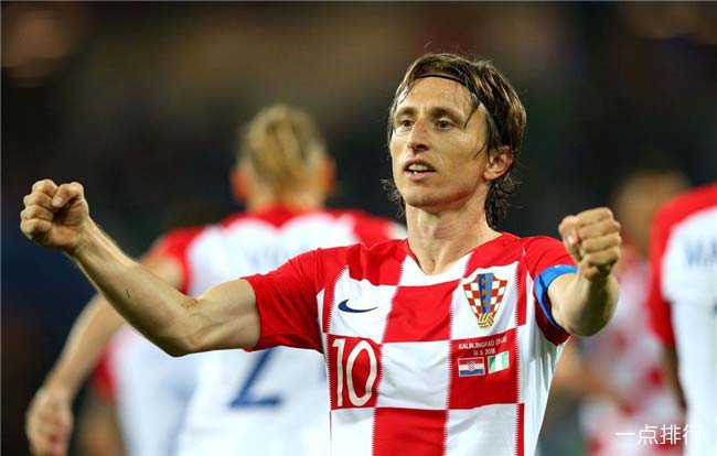 纳达尔：阿尔瓦雷斯确实二次击球了，不认为巴萨是欧冠热门