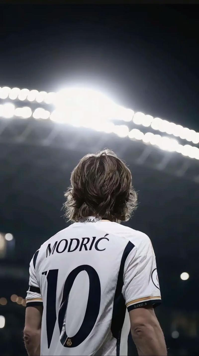 热刺边路进攻威胁增强